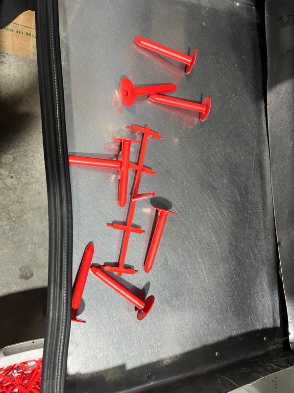 Пресс-форма для изготовления дюбеля (телескопический крепеж)