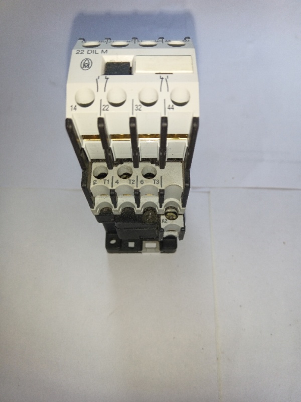 Контактор DIL00AM + 22DILM 20A катушка 230VAC Moller Германия