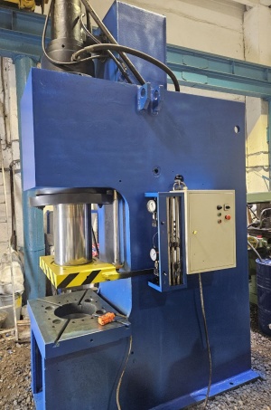 Пресс гидравлический PYE-160 S/1M