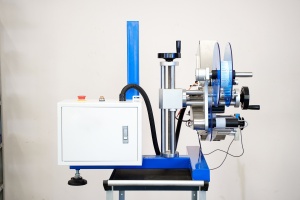 Этикеровочное оборудование. Автоматическая головка для наклейки на плоские поверхности AS-P05