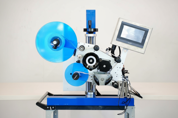 Этикеровочное оборудование. Автоматическая головка для наклейки на плоские поверхности AS-P05