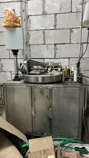 Автомат-наклейщик этикеток