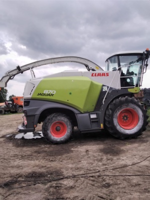 Кормоуборочная техника claas Jaguar 870