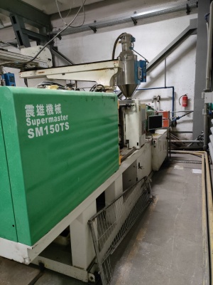 ТПА Chen Hsong Machinery SM150TS в комплекте с роботом-укладчиком и поворотным столом