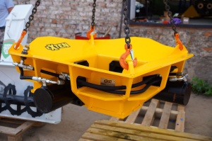 Обрубщик свай на экскаватор-погрузчик JCB 3CX/4CX/5CX