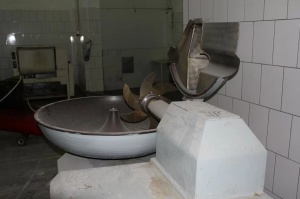 Куттер для фарша 120л