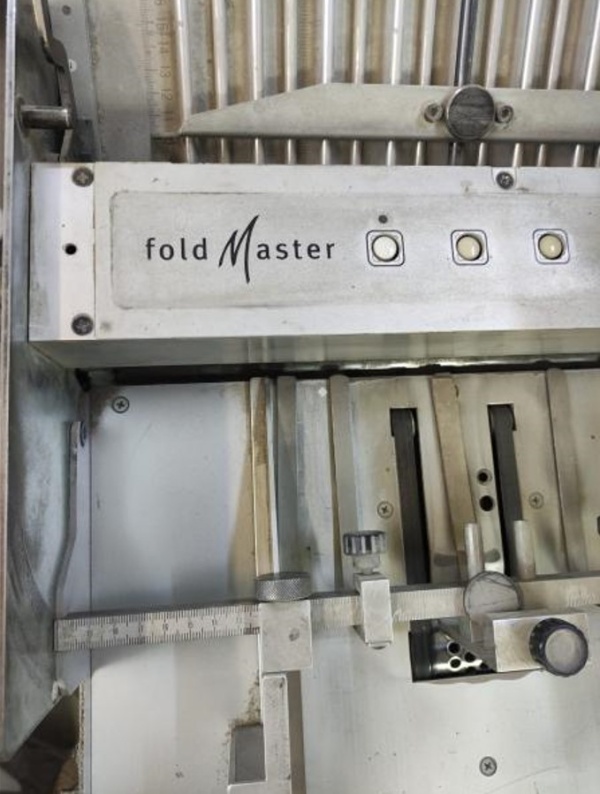 Машина фальцевальная Foldmaster