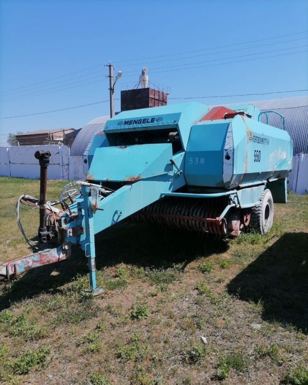Пресс подборщик Fortschritt 550