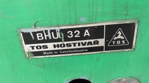 круглошлифовальный станок TOS BHU 32A/2000