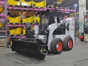 Снегоротор для мини-погрузчика Bobcat, Takeuchi, SANY и других