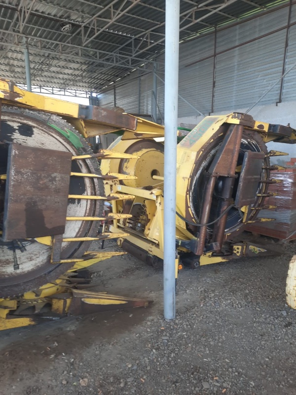 Жатка кукурузная John Deere kemper chempion 345