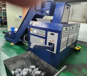 Компактный брикетировочный пресс BPS60