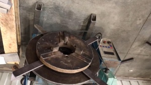 Сварочный позиционер CNC-100 с патроном KD300 (NC контроллер, шаговый двиг., 10-400 мм, грузоп. 100)