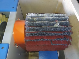 Щеточно-шлифовальный станок DTW-120A