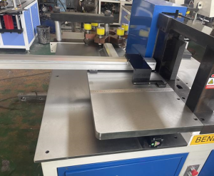 Станок с сервоприводом для обработки шин модель HYMX-303CNC