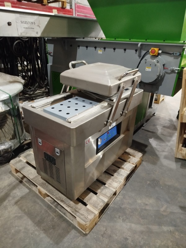 Вакуумный упаковщик