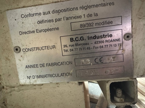 Пресс для склейки бруса