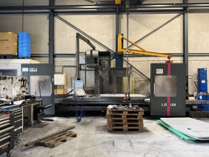 фрезерный станок с ЧПУ Lagun Goratu - GBR-4