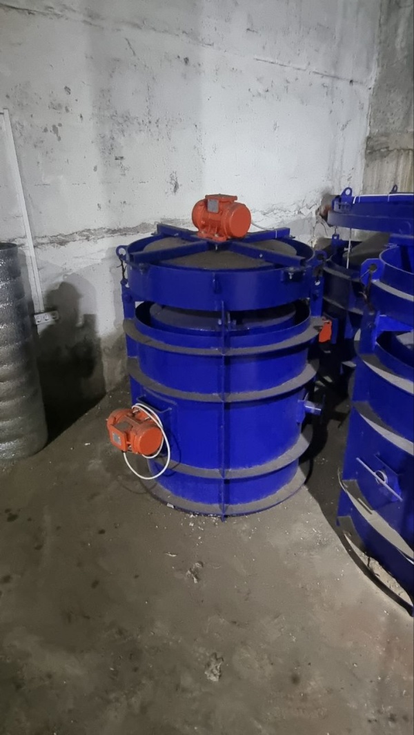 Виброформы для производства бетонных колец