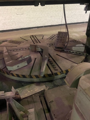 Токарно-карусельный 1540