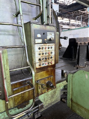 Зубофрезерный станок полуавтомат 5346