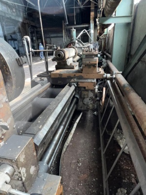 Токарно-винторезный 16К40 рмц 2800мм