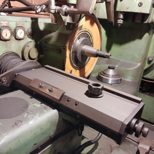 Зубошлифовальный ЕЗС 2508 (аналог 5Д833)