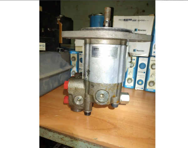 Гидравлический шестеренчаты насос 333/T1003 Parker