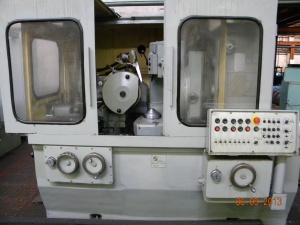 Зубошлифовальный 5Д833