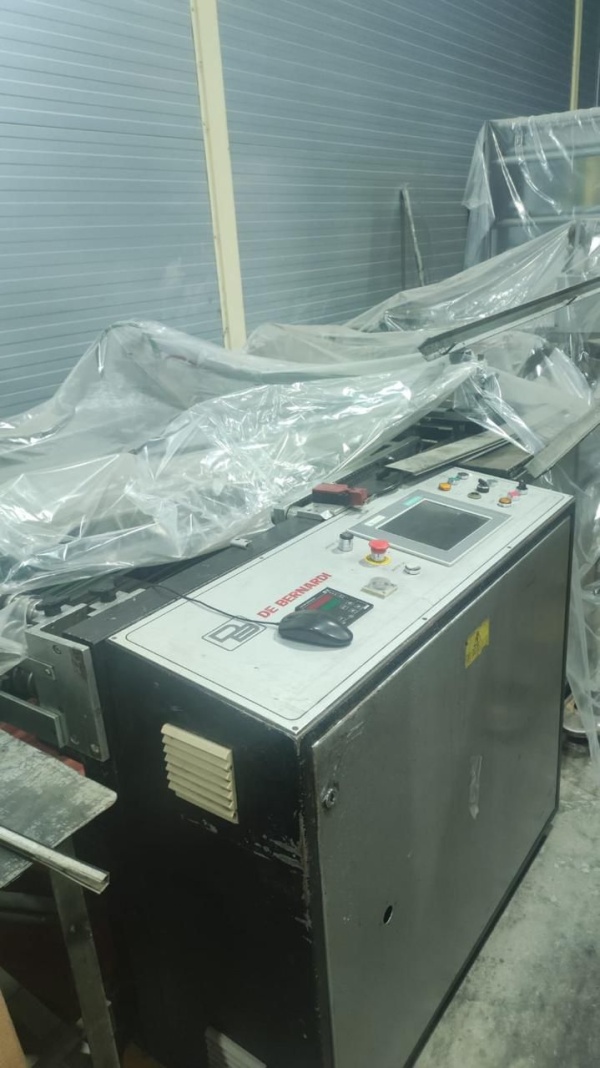 Пакетная машина DeBernardi (Боковой шов)