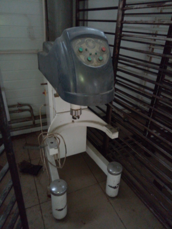 Тестомес миксер Steno PL60L/3VP