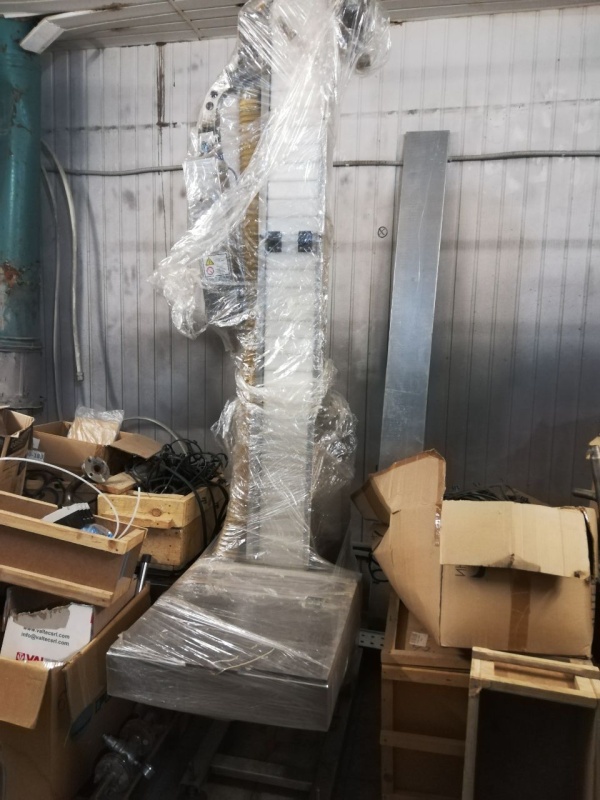 Автомат розлива и выдува