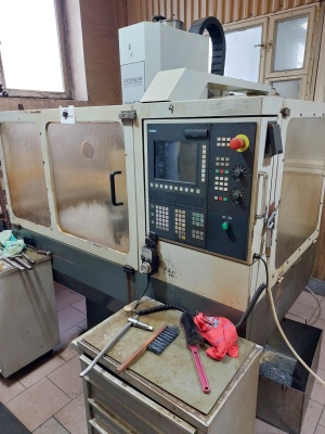 станок с ЧПУ Сверлильно фрезерный OPTIMUM F 100 TC CNC