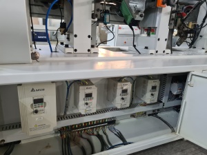 Кромкооблицовочный станок бу KDT