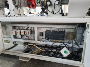 Кромкооблицовочный станок бу KDT