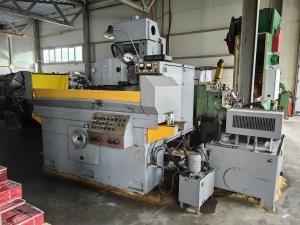 Плоскошлифовальный станок по металлу 3Л722В