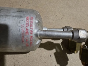 Металлокерамический триод с водяным охлаждением