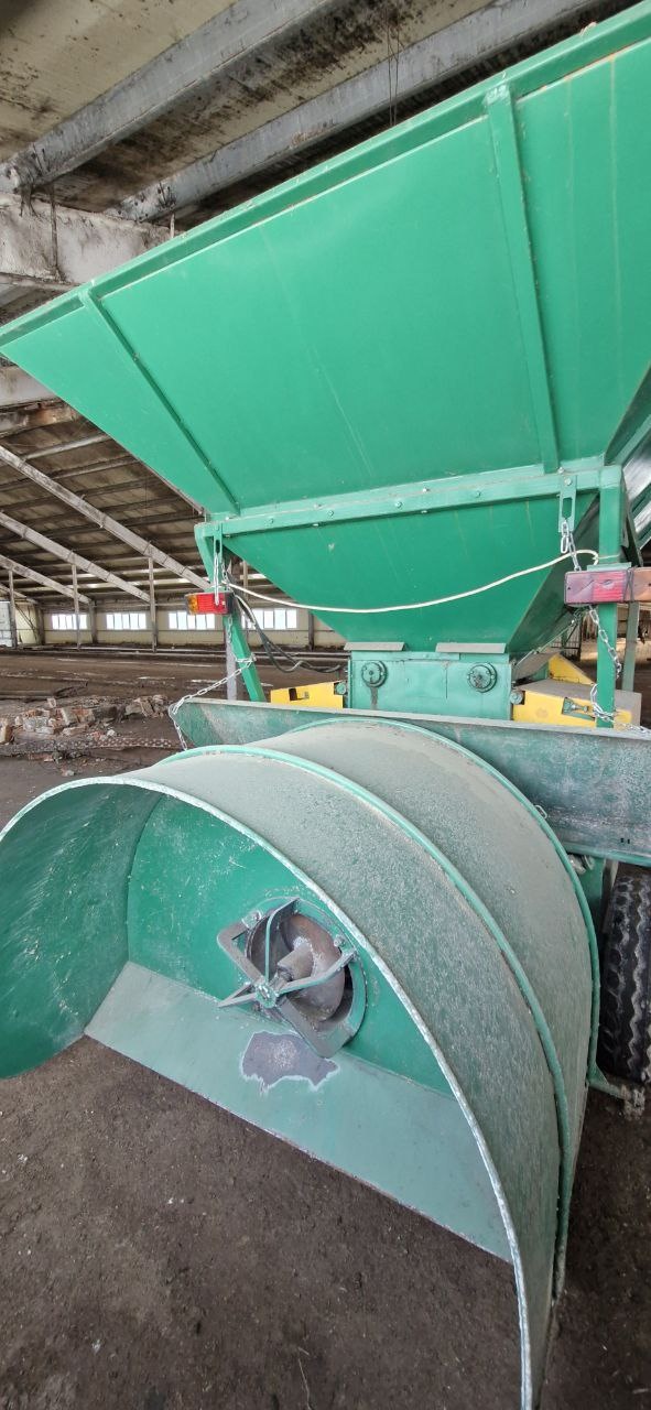 Плющилка влажного зерна пз-30