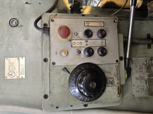 ВМ127М вертикально-фрезерный станок 1990г.в. с УЦИ и оснсткой