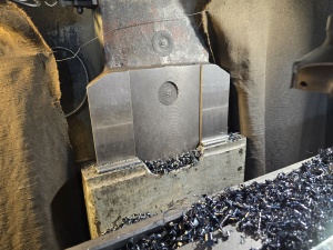 ВМ127М вертикально-фрезерный станок 1990г.в. с УЦИ и оснсткой