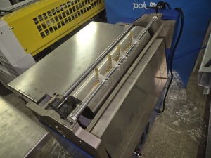 Клеемазательная машина. Ширина 520 мм. Горячий клей