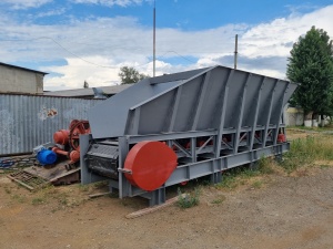 Питатель пластинчатый ТК-16 с бункером 20 кубов