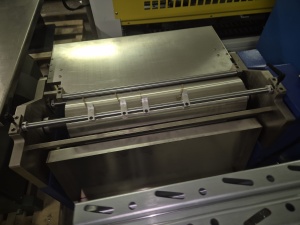 Клеемазательная машина. Ширина 520 мм. Горячий клей