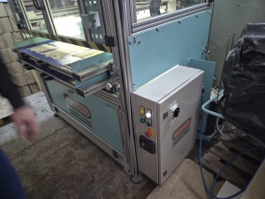 Робот клеемазка Comag Модель CCN2-1