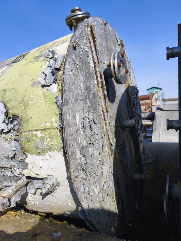 Емкость нержавеющая 2.2 м³ с конусным дном, была окрашена инв. 17