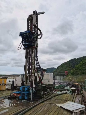 Буровая установка для россыпного золота