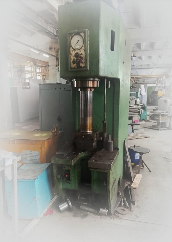 П6330 пресс гидравлический 100 тн. усилие