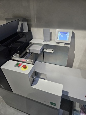 Multigraf touchline CF375 биговально-фальцевальная мвшина