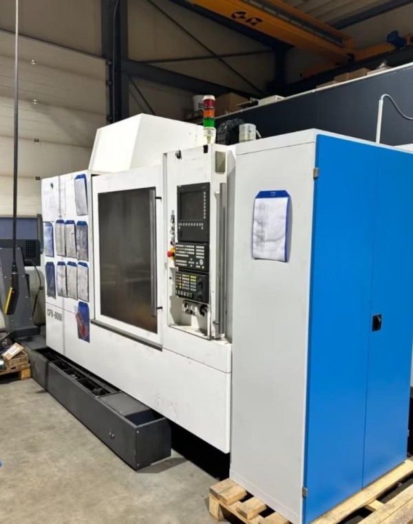 Обрабатывающий центр с ЧПУ 3-осевой CFV-800i Б / у Цинциннати