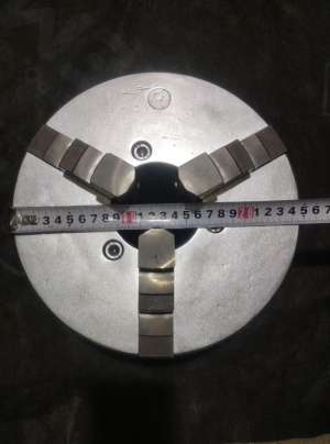 Патрон токарный 250мм Bison